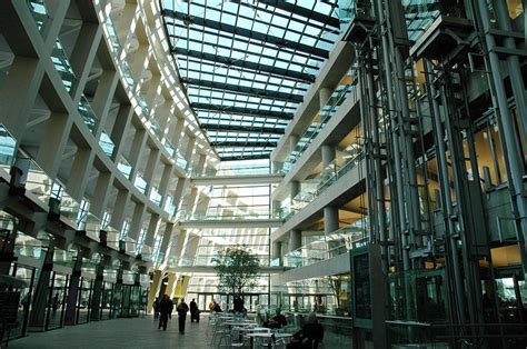 Building Structure Inside 的图像结果