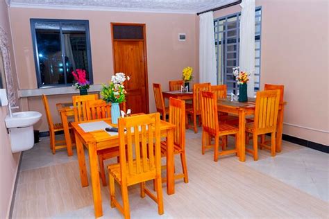 MLIMWA HILL PALACE (Dodoma) - Hostel Reviews, Photos, Rate Comparison ...