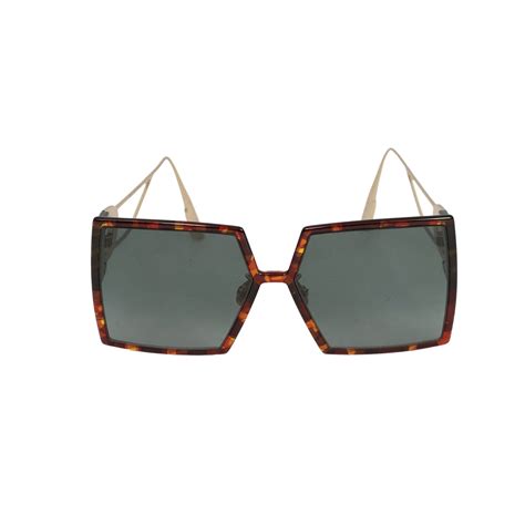 Dior 30Montaigne SU Oversized Sunglasses | Luxury Eyewear Online ...