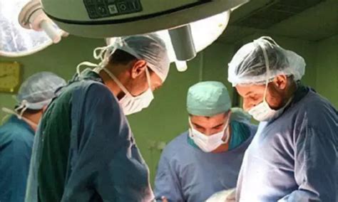 Concomitant repair of urethral fistula and meatal stenosis does not ...