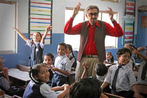 Alyque Padamsee dies: Indian advertising pioneer and theatre director