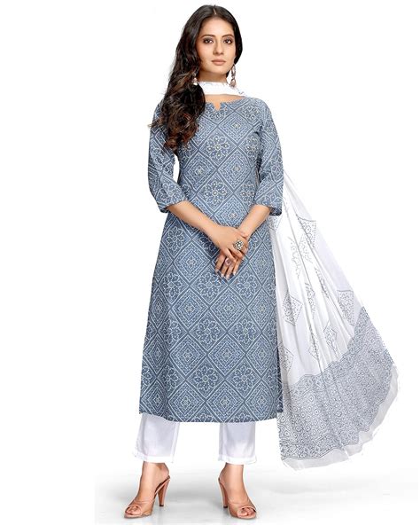 Rajnandini Women's Pure Cambric Cotton Embroidered Kurta Set with ...
