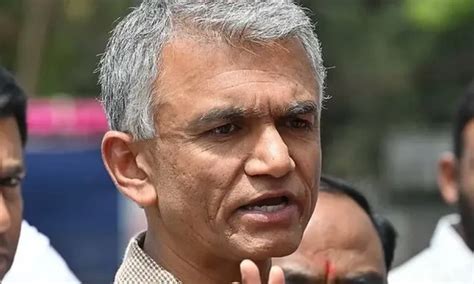 Karnataka activates emergency centres over Middle East airspace closures