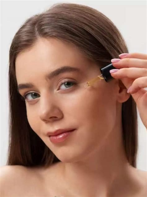 9 Best Skin Brightening Serums to glow bright and radiant | Times ...