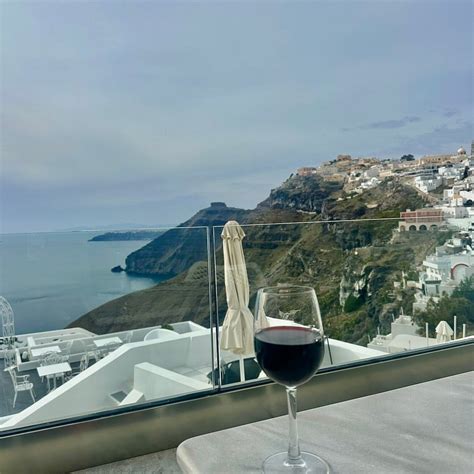 HOTEL THIREAS (Santorini/Fira) - Inn Reviews, Photos, Rate Comparison ...