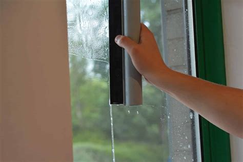 Window Foils Solar Protection 的图像结果