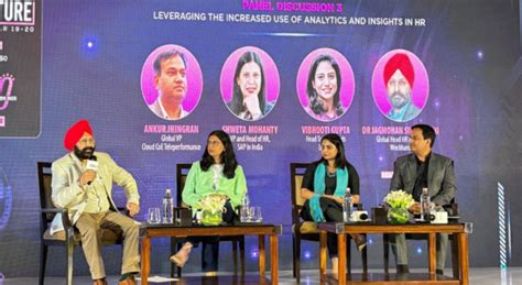 AI In HR: Balancing Tech and Human Connection - BW People