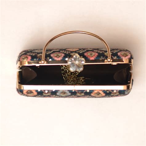 Buy Bridal Clutches Online In India - Artklim