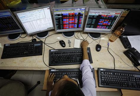 Rupee Dips, Sensex and Nifty Gain as June's Inflation Eases - IBTimes India