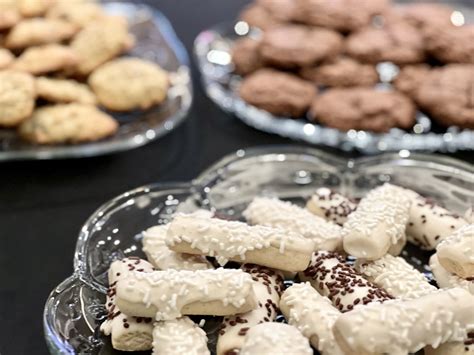 A sweet Wisconsin tradition: 2024 We Energies Cookie Books available Nov. 1
