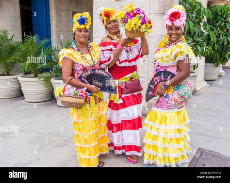Cuban women with traditional clothing in old Havana street Stock Photo ...