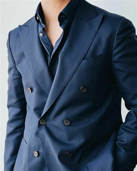 Navy Business Suit 的图像结果