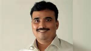 News in shorts | Get full news on click | News in 100 words.