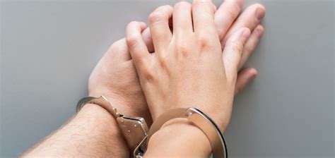 Addiction Codependency 的图像结果