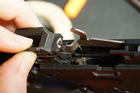 Springfield XD Frame Disassembly 的图像结果
