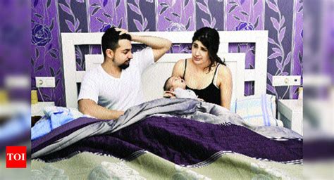 Common mistakes new parents make - Times of India