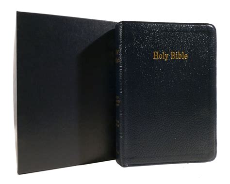 THE OLD AND NEW TESTAMENTS OF THE HOLY BIBLE Revised Standard Version ...