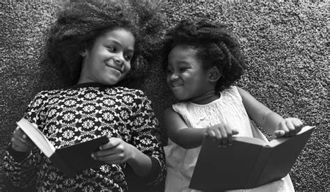 African descent family house home resting living | Premium Photo