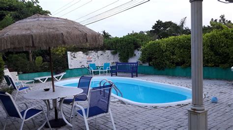 ELDEMIRE'S TROPICAL ISLAND INN (Grand Cayman, Cayman Islands ...