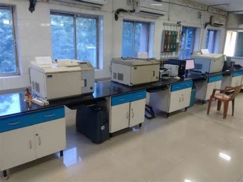 Metal Shoe Racks - Wall Mounted Metal Shoe Rack Manufacturer from Mumbai