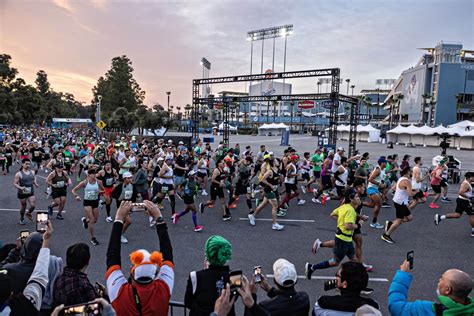 Photos: Los Angeles Marathon - Los Angeles Times