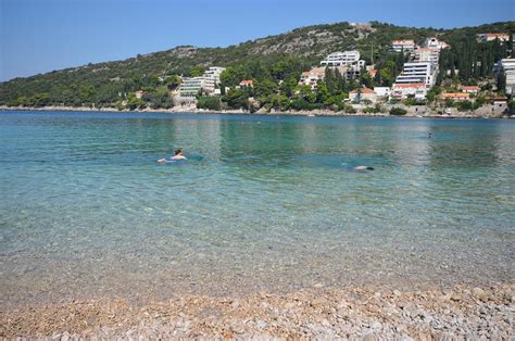 Dvori Lapad Beach: Pictures & Reviews - Tripadvisor