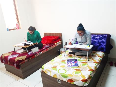 Photo gallery - Pathfinder Academy