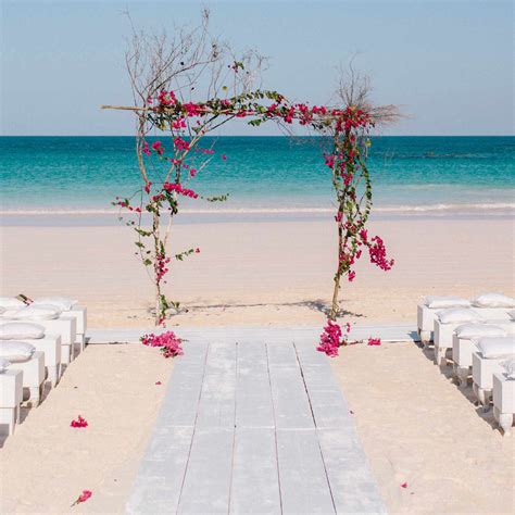 Affordable destination wedding venues | Beachweddingtips.com