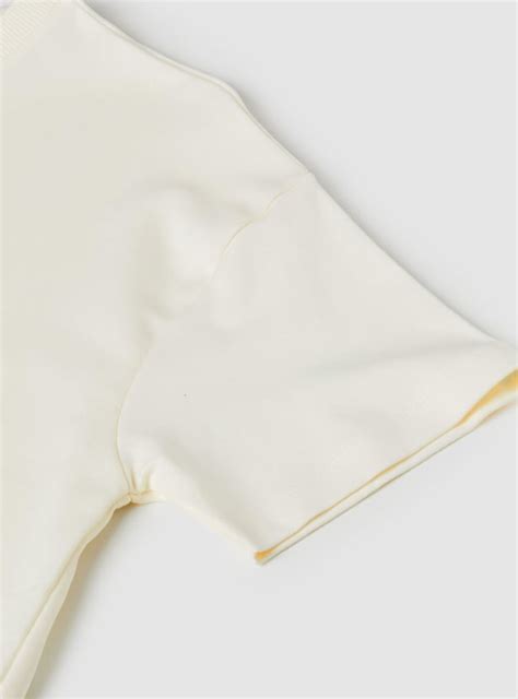 Buy Girls Minnie Mouse Print T-shirt Online at just Rs. 499.0 ...