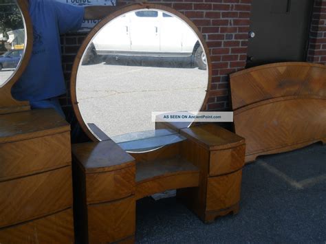 Art Deco Waterfall Bedroom Set 1930s 1940s Antique Vintage Furniture ...