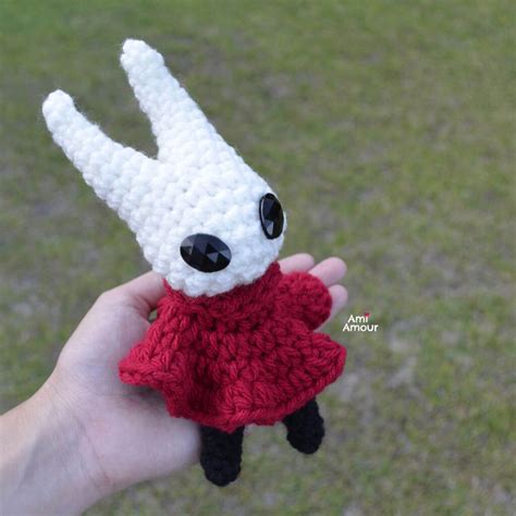 Hollow Knight Silksong - Free Crochet Pattern - Hornet - Ami Amour