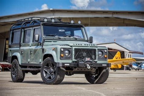 Land Rover Defender 110 Customized by ECD
