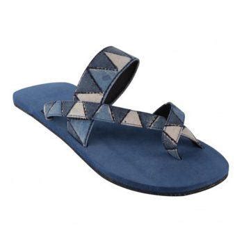 4 Unique Styling Ideas to Pair with Men's Flip Flops – Planet Paaduks