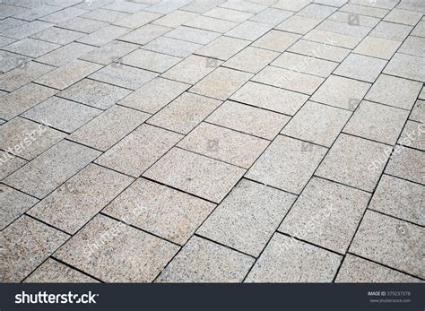 Making Stone Pavement 的图像结果