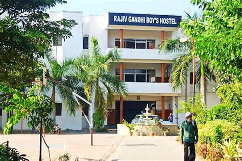 Feroze Gandhi Institute of Engineering and Technology Rae Bareli Campus ...