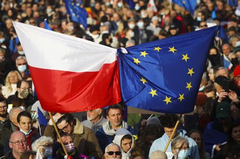 Image result for Poland Flag Python Turtle Code