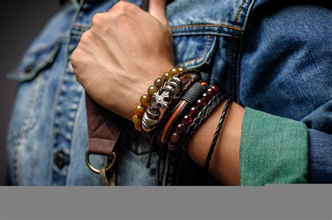 The Rise of Statement Jewellery for Men – Redefining Masculine Style w ...
