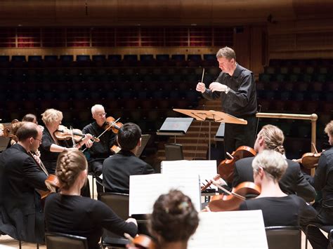 Image result for Opera Classique