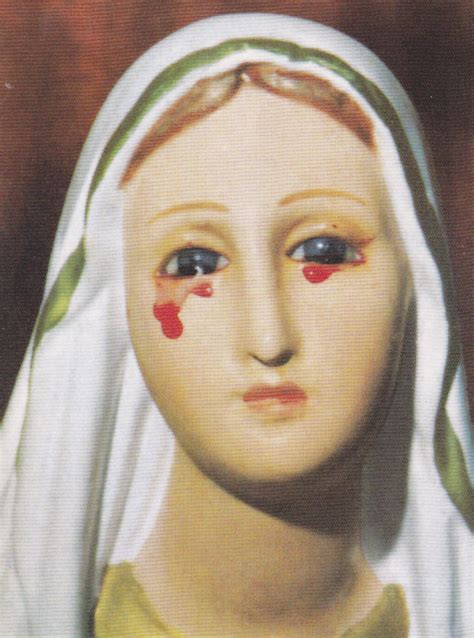 Virgin Mary Crying Blood | Weeping statue, Blessed mother statue ...