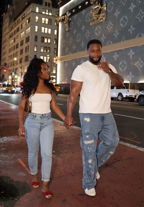 22.89K hearts, 1.31K | em sant (@emily_santtt)