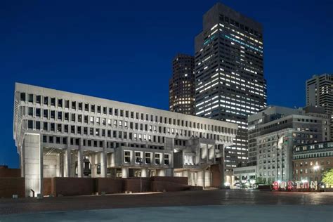波士顿·市政厅 | 野兽派建筑的典范_设计