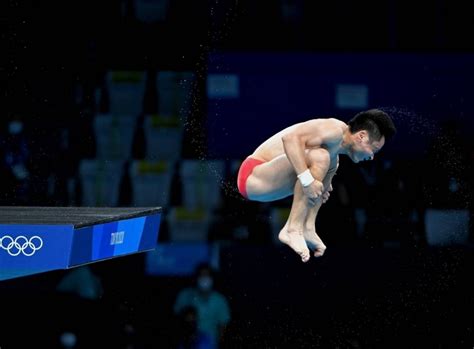 亚运会泰国跳水队火了，神级一幕致敬菲律宾跳水队