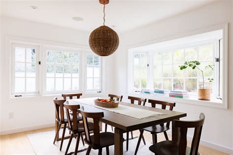 Stylish Mid-Century Traditional & Guest House in Beachwood Canyon ...