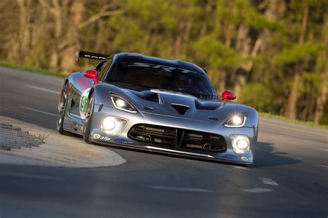 SRT Viper GTS-R: Chrysler's Return to Le Mans Racing - autoevolution