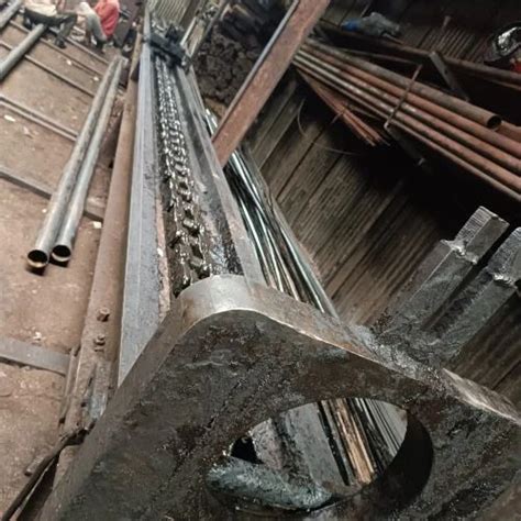 Manufacturer of ASTM Pipe & Carbon Steel Pipe by Maulik Enterprises, Mumbai