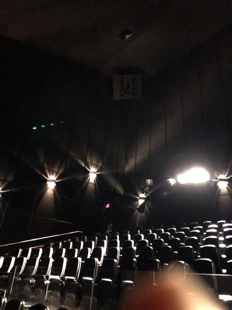 Is the Scotiabank Montreal cinema a true IMAX theater ? : r/imax