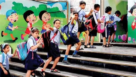 Give uniform of Rs 300 to students on first day of school guidelines ...