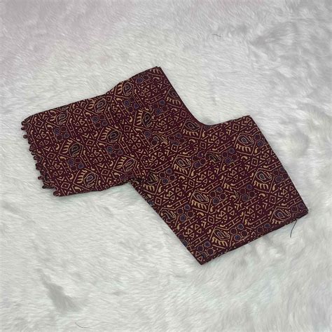 Ajrakh Print Non Paded Cotton Ready To Wear Maroon Blouse – RAE Trends