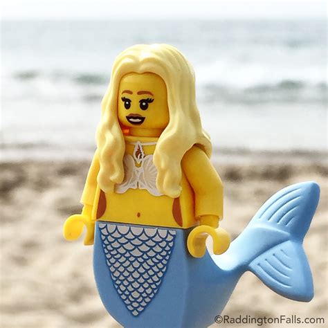 LEGO Minifigures Mermaid 的图像结果