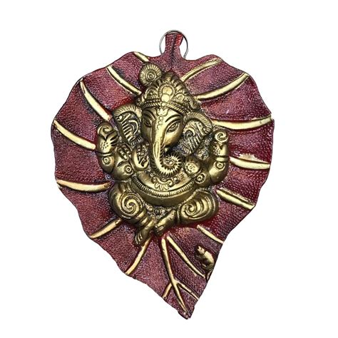 Ryme Lord Ganesha on Red Peepal Leaf Wall Hanging - Patta Ganesh ...